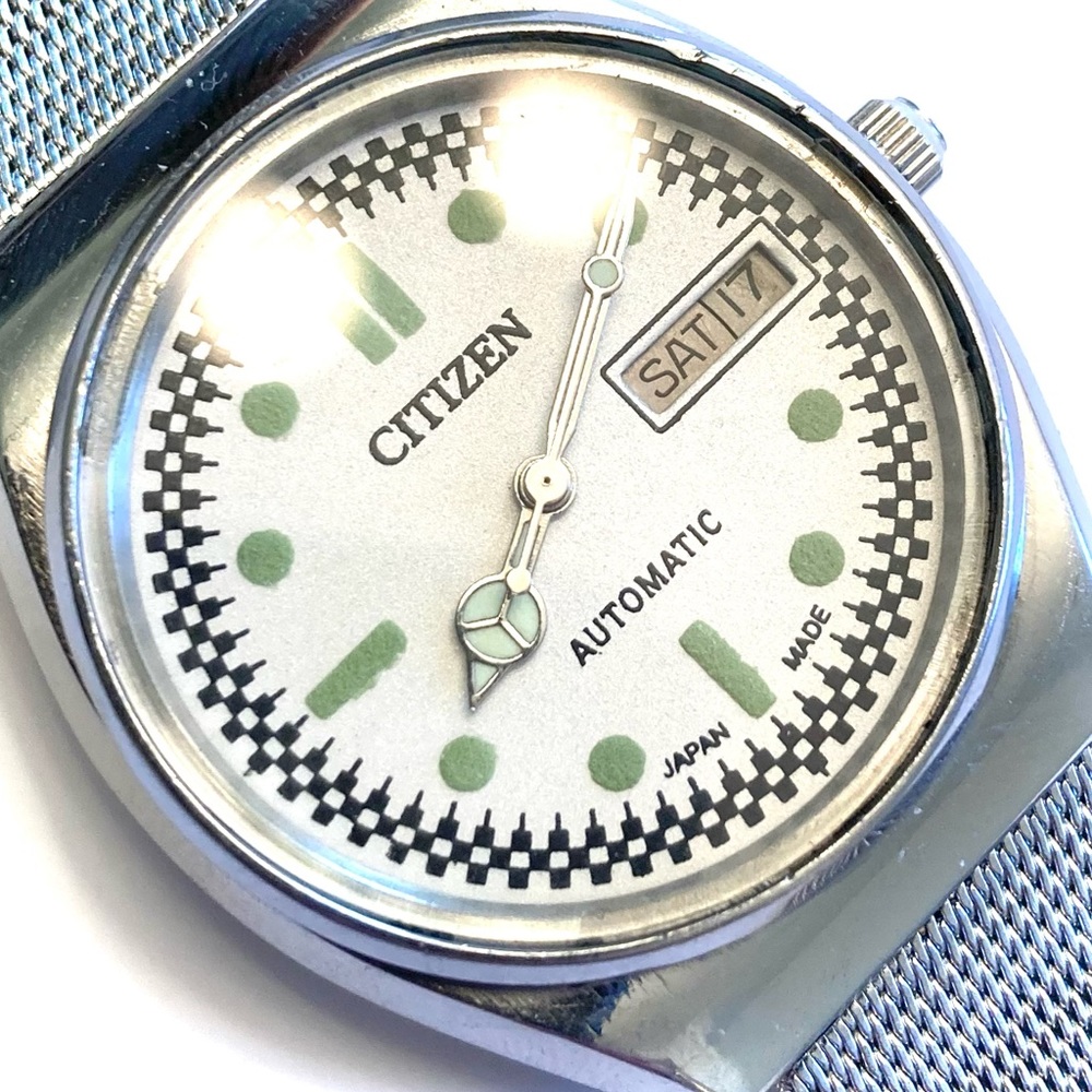 Automatic Citizen watch. Not battery operated. Works Great